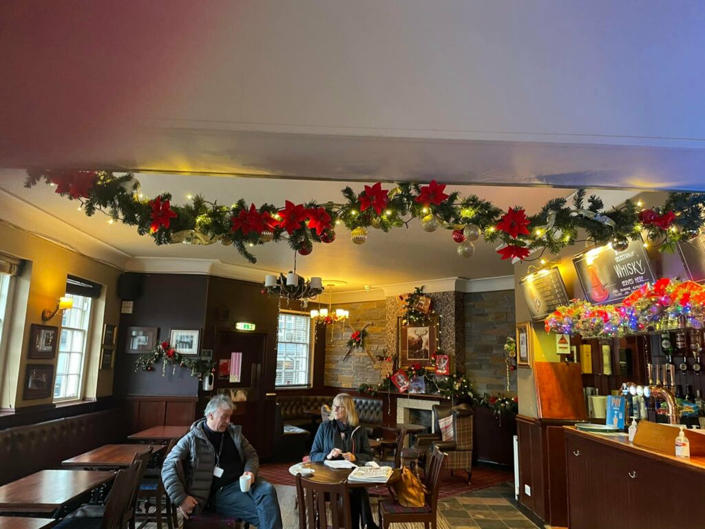 Glenalbyn Bar Highland Guide