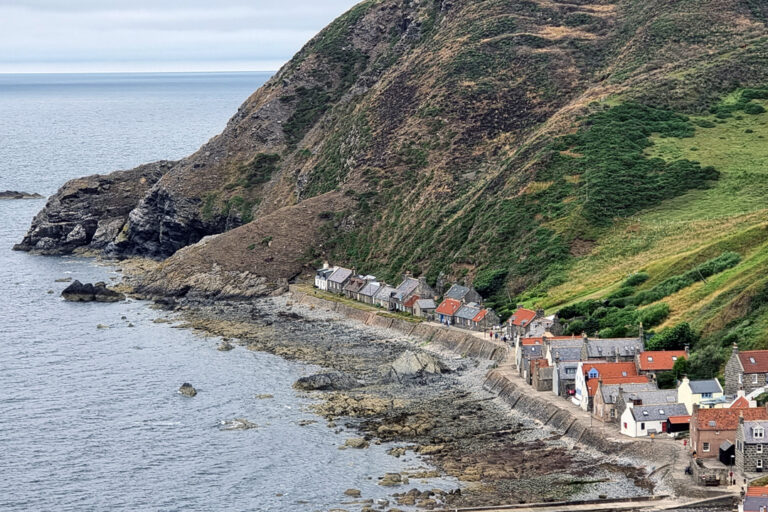 Crovie Moray Firth 768x512