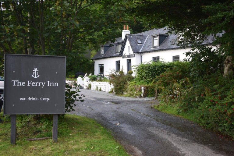 ferry inn isle of skye gastropub skye uig dining r21 768x512