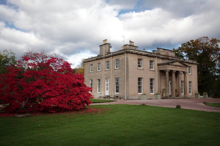 house frontage 768x512