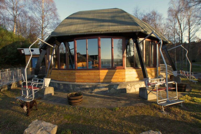 DSC03836 1920x1278 1 768x511