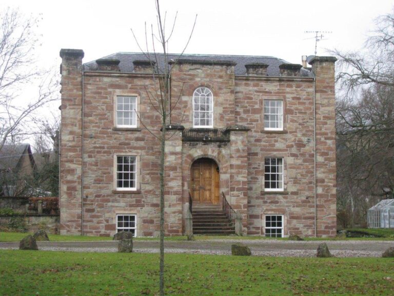 dingwall castle 1 768x576